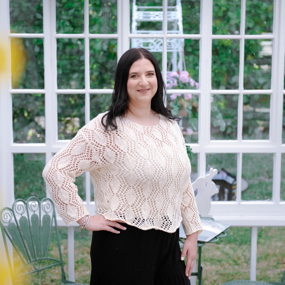 Meet your Posher, Laura